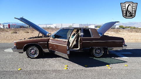 1981 Pontiac Bonneville image 122