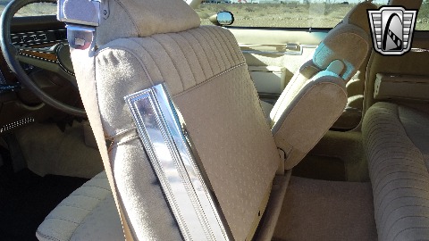 1981 Pontiac Bonneville image 71