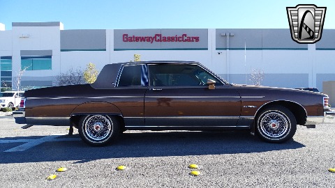 1981 Pontiac Bonneville image 21