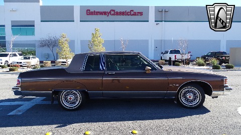 1981 Pontiac Bonneville image 22