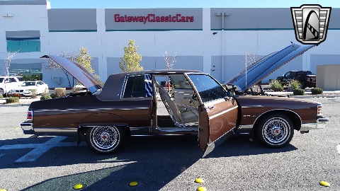 1981 Pontiac Bonneville image 126
