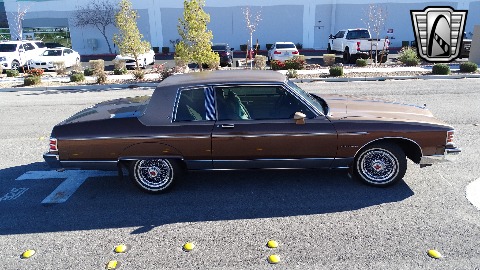 1981 Pontiac Bonneville image 23