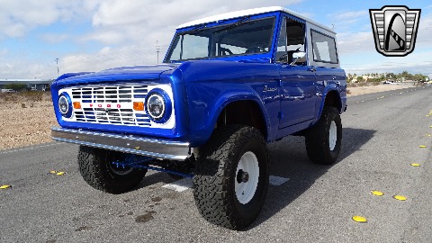 1967 Ford Bronco image 6