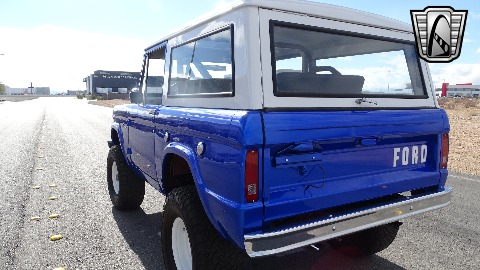 1967 Ford Bronco image 33