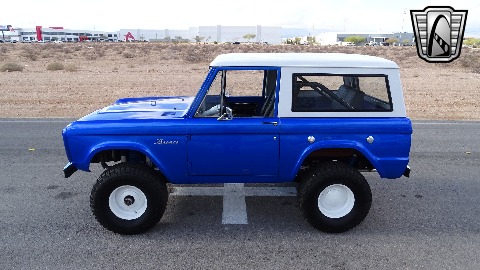 1967 Ford Bronco image 11