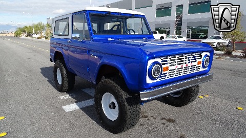 1967 Ford Bronco image 25