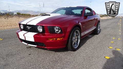 2005 Ford Mustang image 6