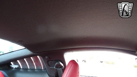 2005 Ford Mustang image 90