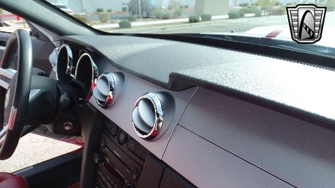 2005 Ford Mustang image 66