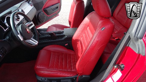 2005 Ford Mustang image 67