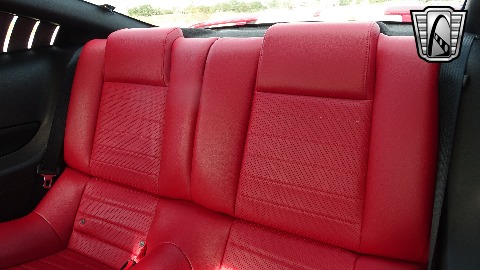 2005 Ford Mustang image 68