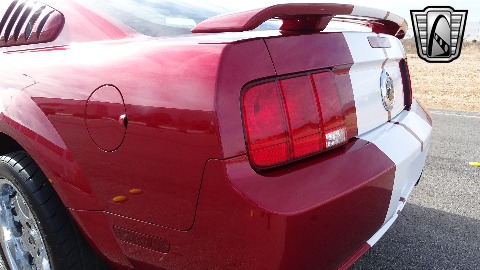 2005 Ford Mustang image 49