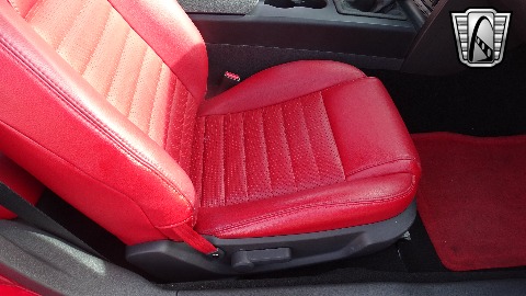 2005 Ford Mustang image 75