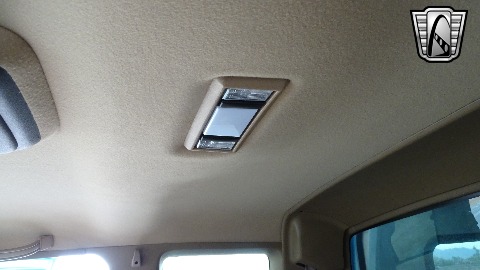 1994 Chevrolet C1500 image 82