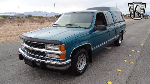 1994 Chevrolet C1500 image 7