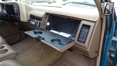 1994 Chevrolet C1500 image 88