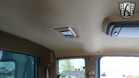 1994 Chevrolet C1500 image 90