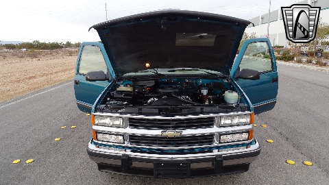 1994 Chevrolet C1500 image 117
