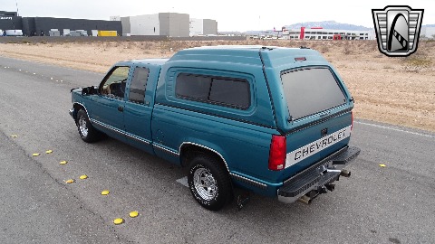 1994 Chevrolet C1500 image 14