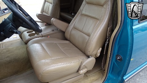 1994 Chevrolet C1500 image 66