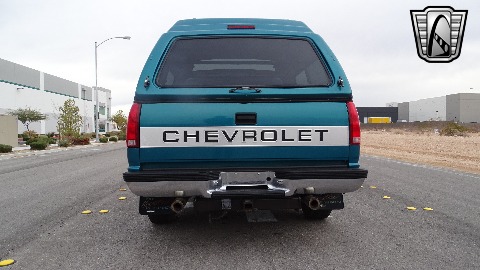 1994 Chevrolet C1500 image 15