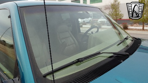 1994 Chevrolet C1500 image 42