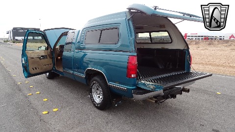 1994 Chevrolet C1500 image 120
