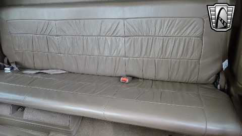 1994 Chevrolet C1500 image 69