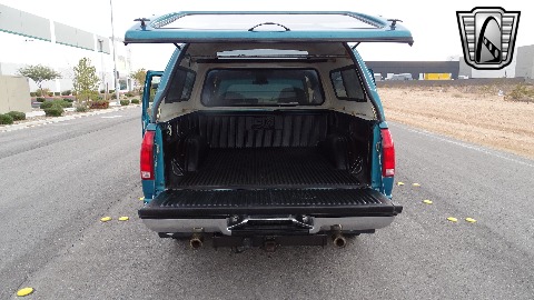 1994 Chevrolet C1500 image 121