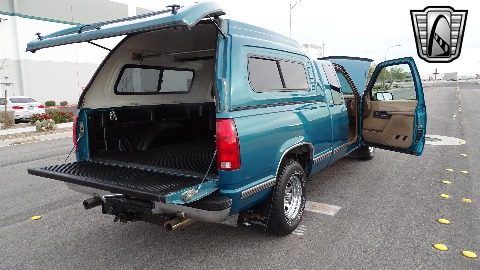 1994 Chevrolet C1500 image 122