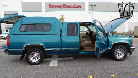 1994 Chevrolet C1500 image 123