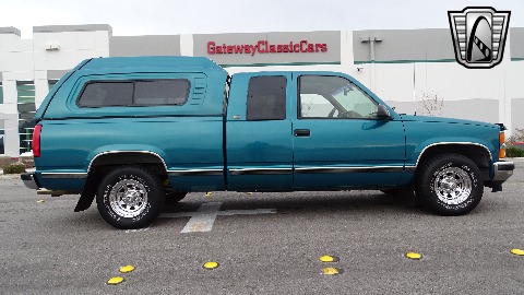 1994 Chevrolet C1500 image 21