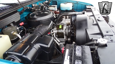 1994 Chevrolet C1500 image 103