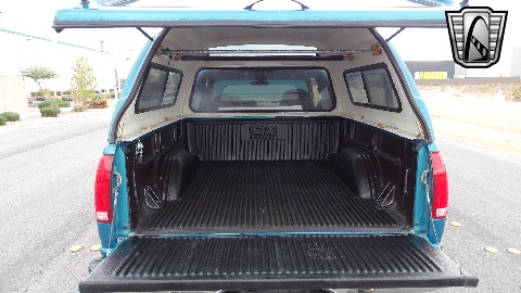 1994 Chevrolet C1500 image 104