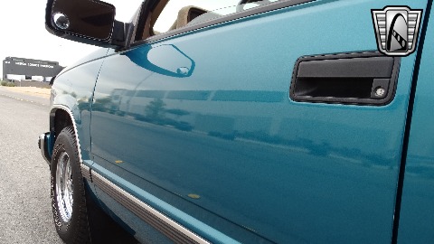 1994 Chevrolet C1500 image 54