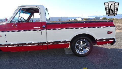 1972 Chevrolet Cheyenne image 31