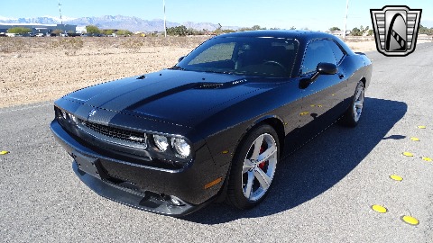 2008 Dodge Challenger image 7