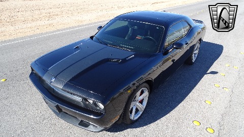 2008 Dodge Challenger image 8