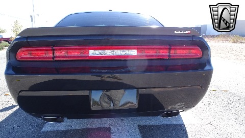 2008 Dodge Challenger image 34