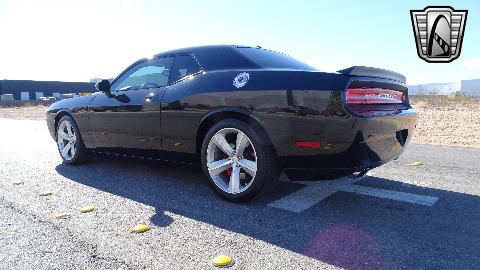 2008 Dodge Challenger image 12