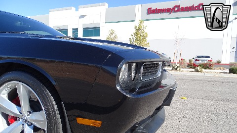 2008 Dodge Challenger image 39