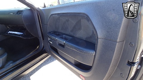 2008 Dodge Challenger image 91