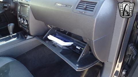 2008 Dodge Challenger image 92