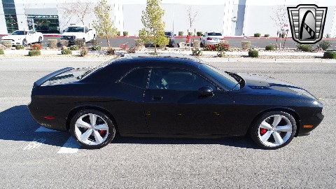 2008 Dodge Challenger image 23
