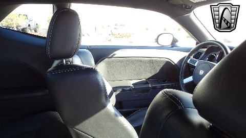 2008 Dodge Challenger image 76