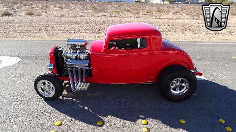 1932 Ford Coupe image 11