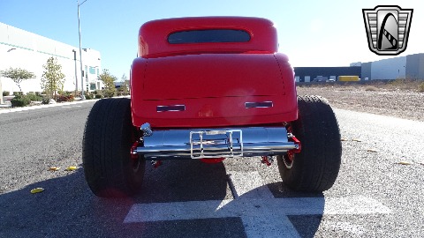 1932 Ford Coupe image 15