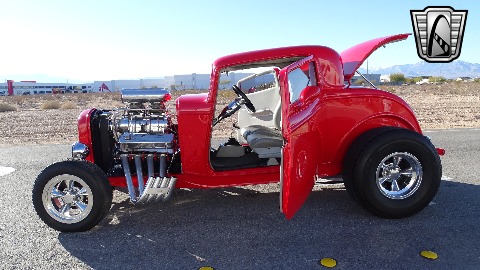 1932 Ford Coupe image 122