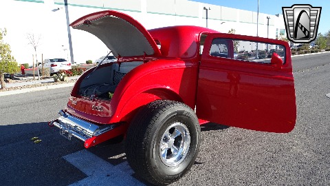 1932 Ford Coupe image 125