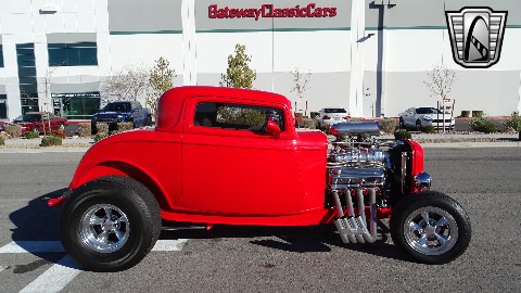1932 Ford Coupe image 22